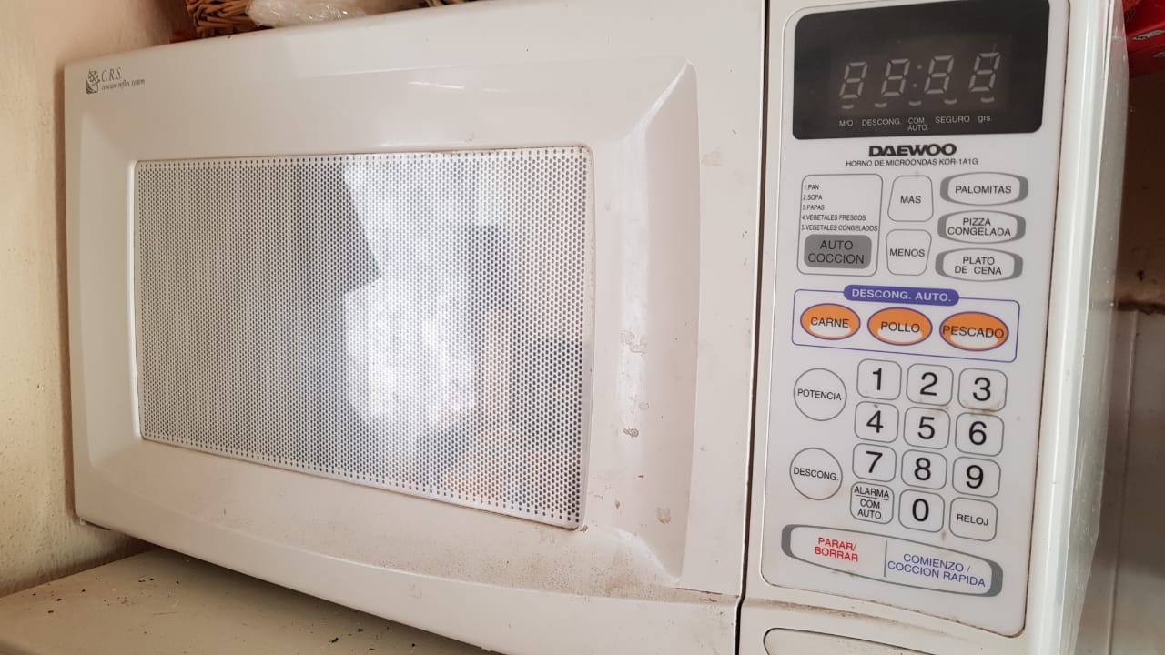 ¿Cuáles son los hornos de microondas que más energía consumen? Profeco  responde