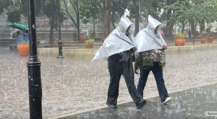 Onda tropical 28 favorecerá lluvias en Sierra Sur y Cuenca (08:00 h)