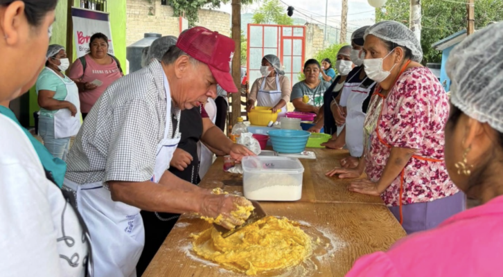 Impulsa Brigada Mujeres curso de panadería en San Martín Mexicápam (14:30 h)