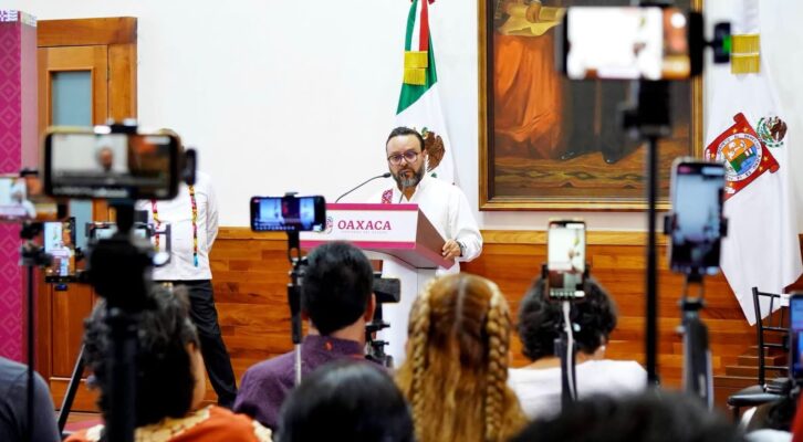 Jesús Romero destaca que disposición de las comunidades ha permitido transformar la conectividad de Oaxaca (16:00 h)