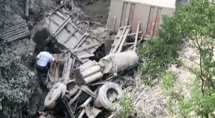Muere tras ser aplastado por el tráiler que conducía en Putla (19:30 h)