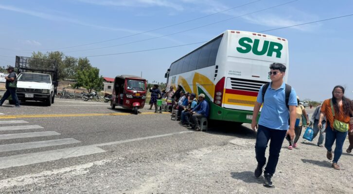 Bloqueo en Puente Madera paraliza la Transistmica; exigen reactivar caminos cosecheros (11:45 h)